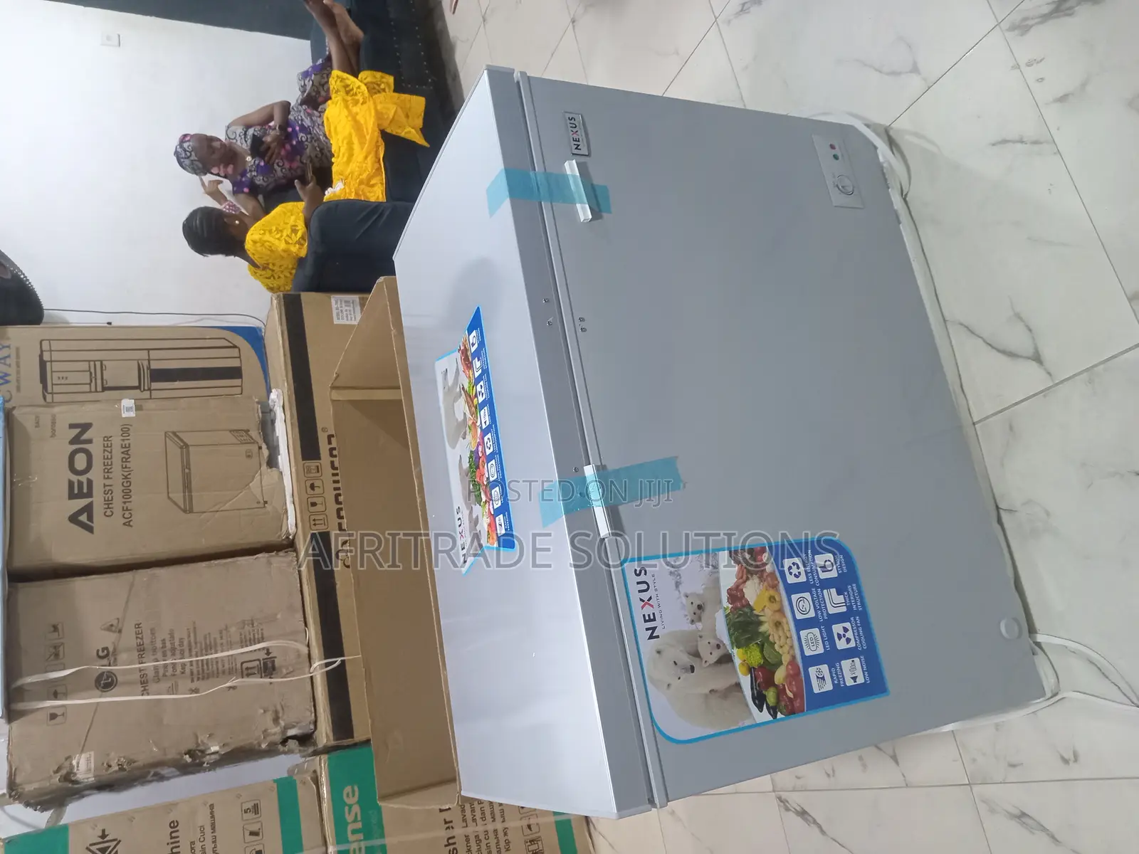 Nexus Nx-400g Deep Freezer With Fast Freeze