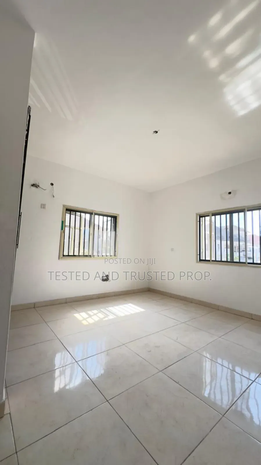Mini Flat in Osapa London for rent