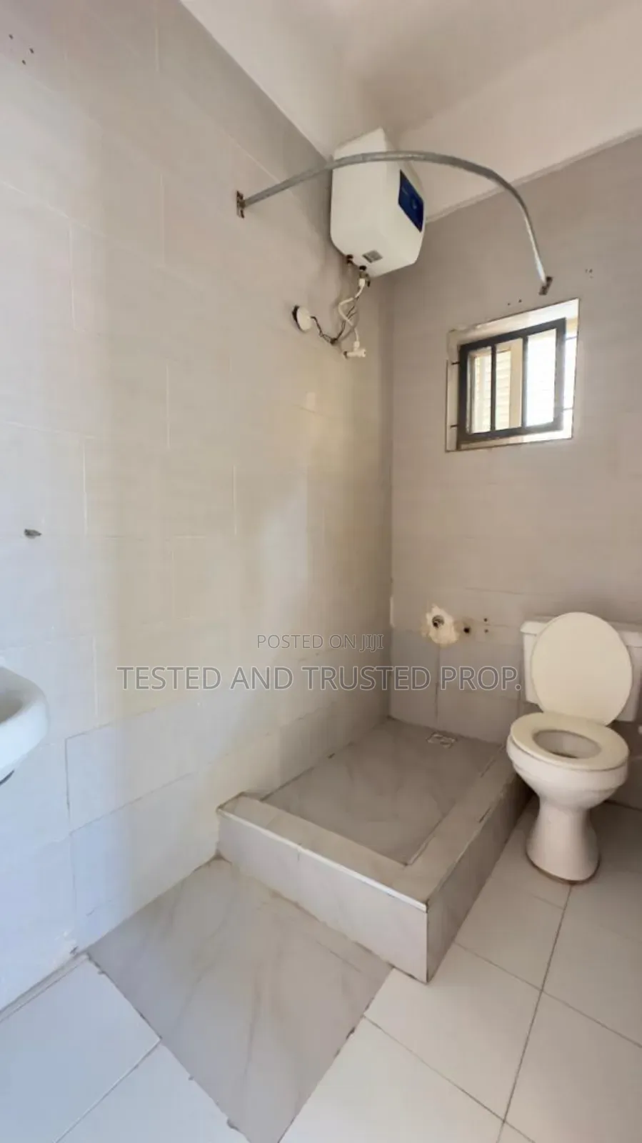 Mini Flat in Osapa London for rent