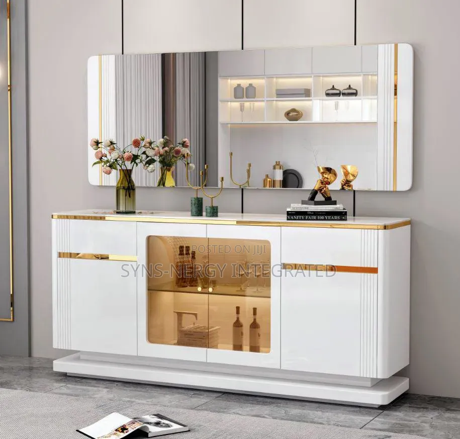 Classic Mirror Console for Perfect Home