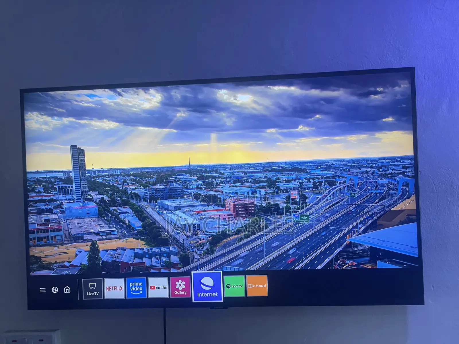 50 Inches Samsung Smart Tv