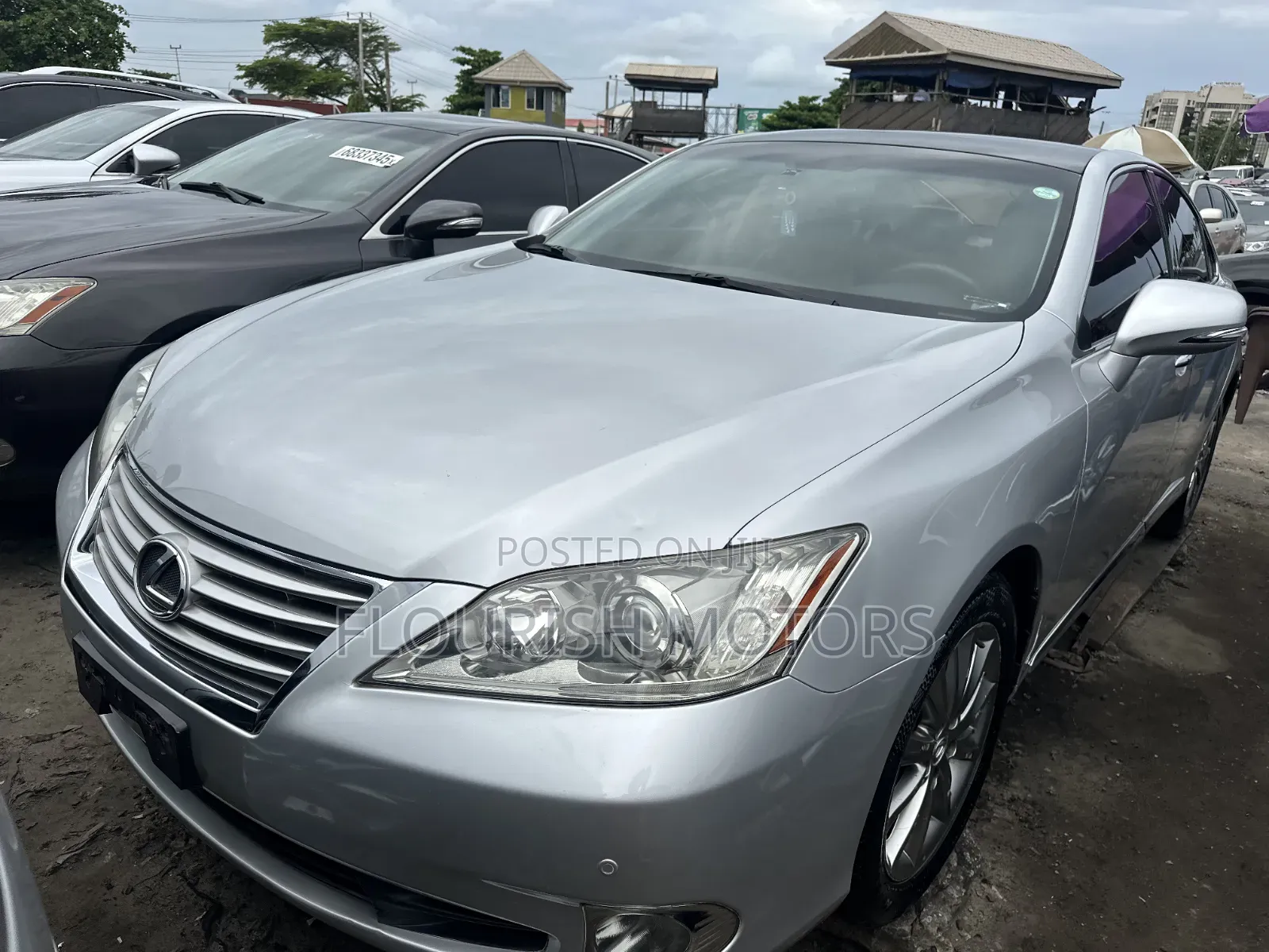 Lexus ES 2012 Silver