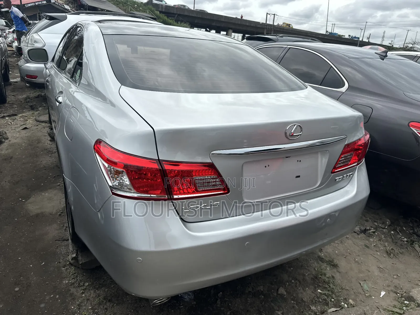 Lexus ES 2012 Silver