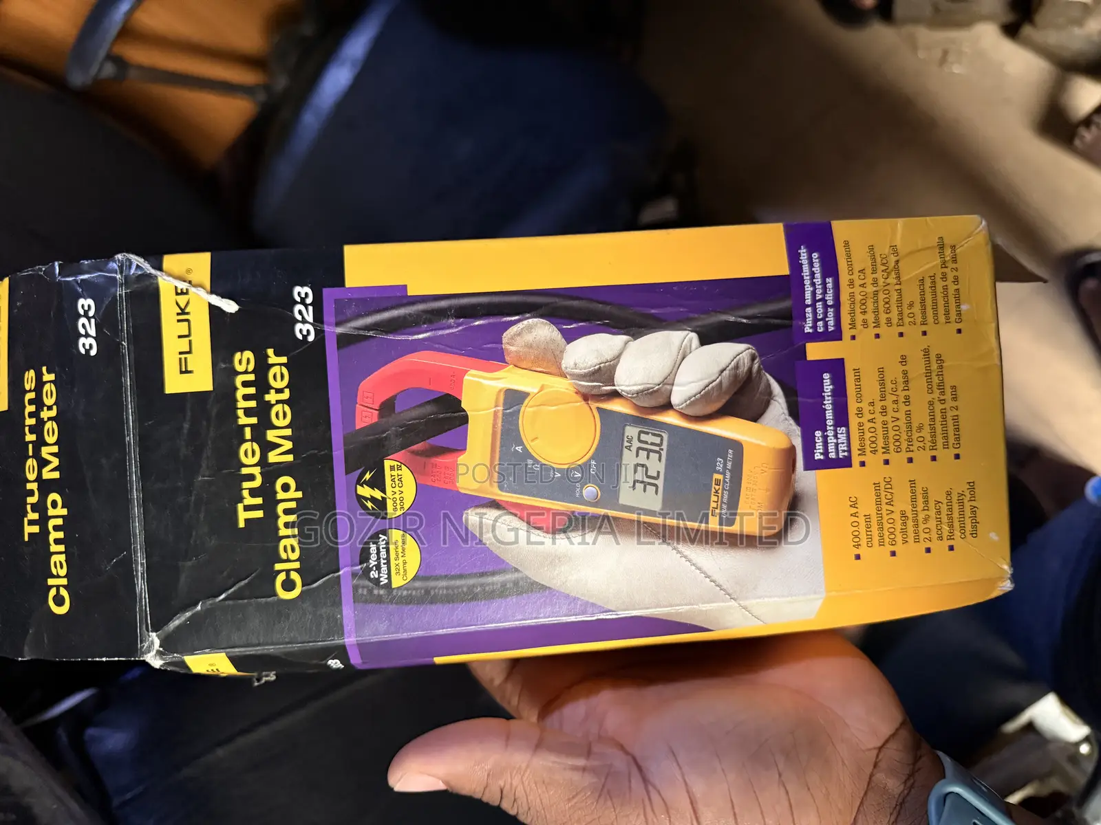 Fluke 323 True RMS Clamp Meter