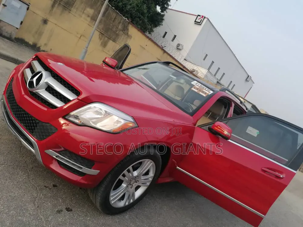 Mercedes-Benz GLK-Class 2013 Red
