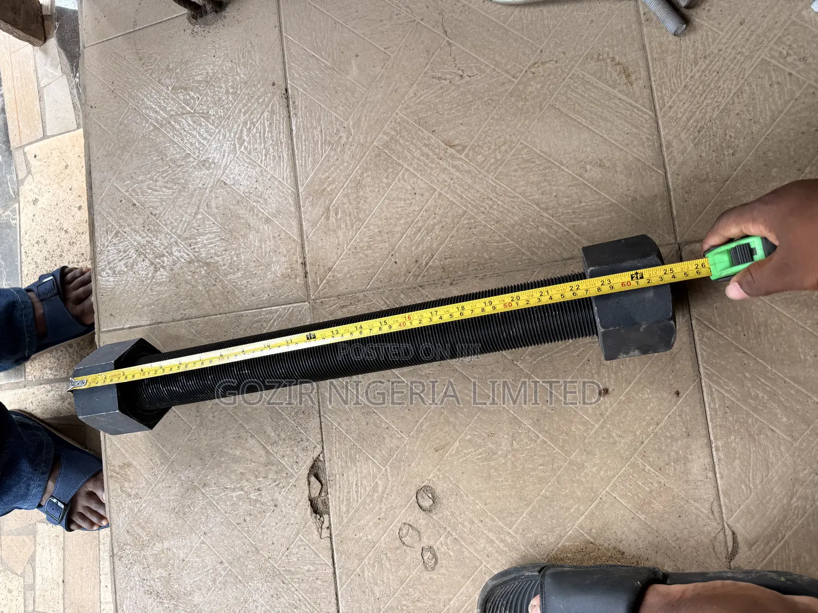 2-1⁄2 Inch Stud Bolt (2-1⁄2′′ X 560m)