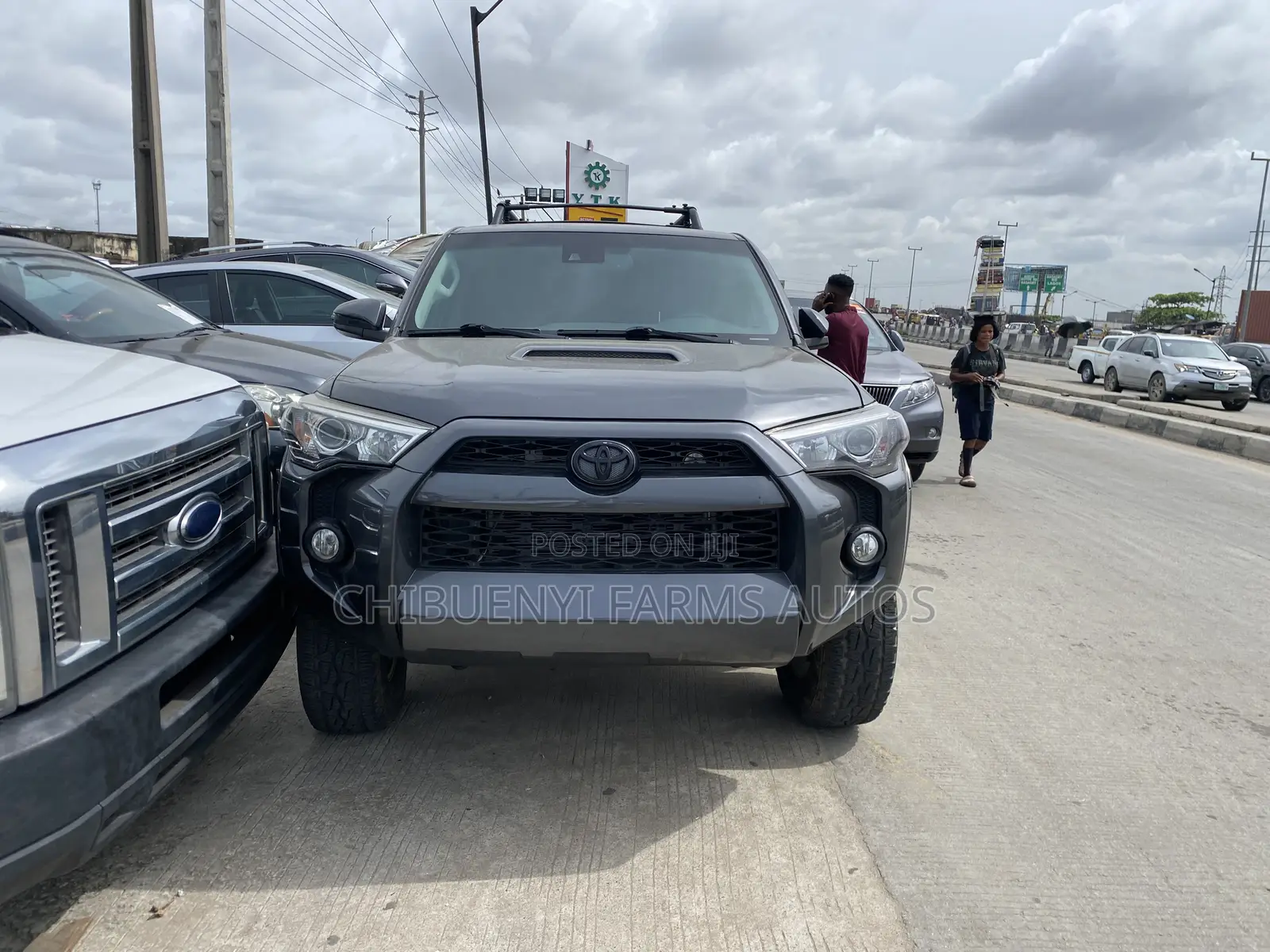Toyota 4-Runner TRD Off Road 2020 Gray