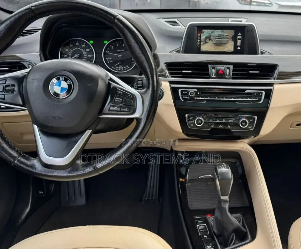 BMW X1 xDrive28i AWD 2017 Black