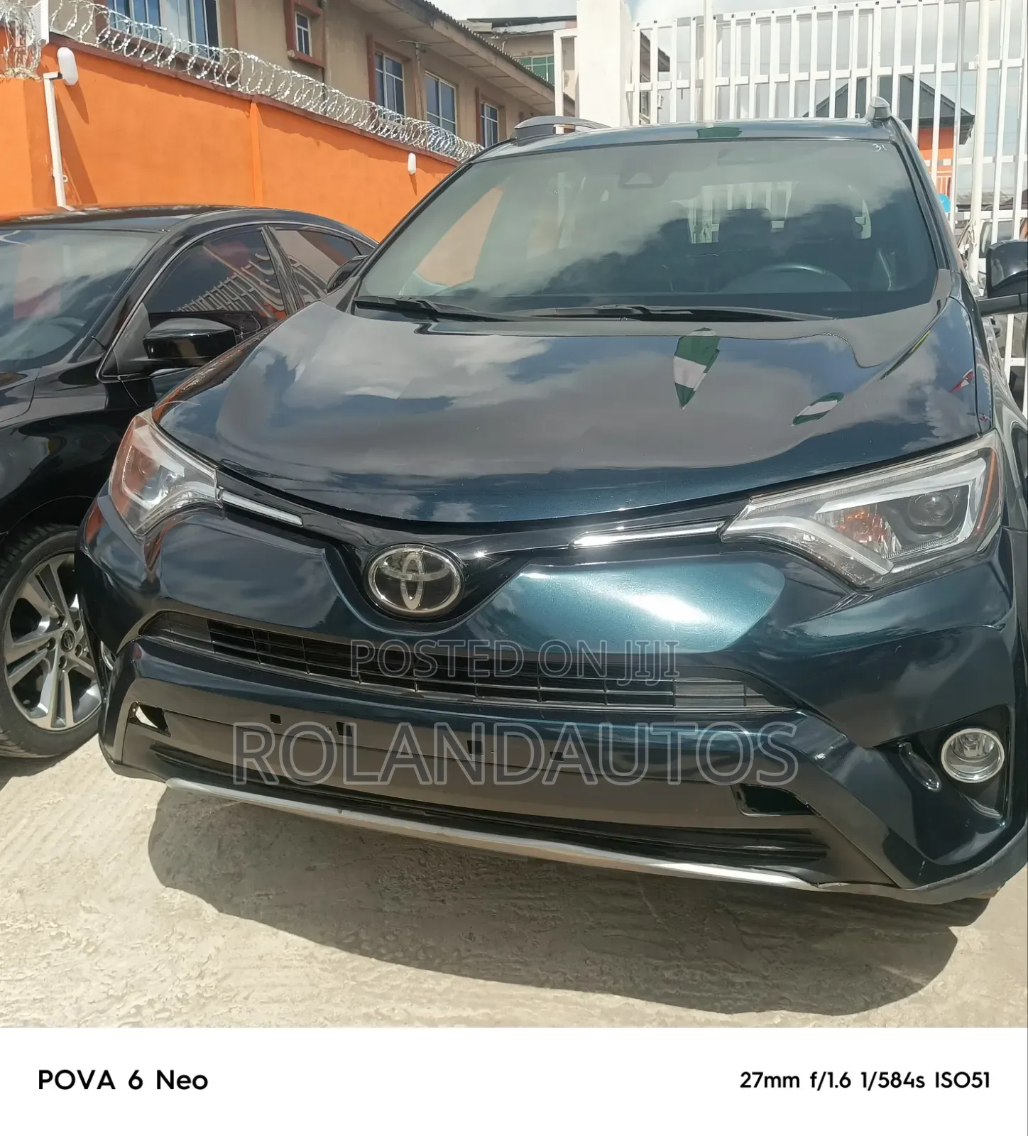 Toyota RAV4 SE AWD (2.5L 4cyl 6A) 2017 Green
