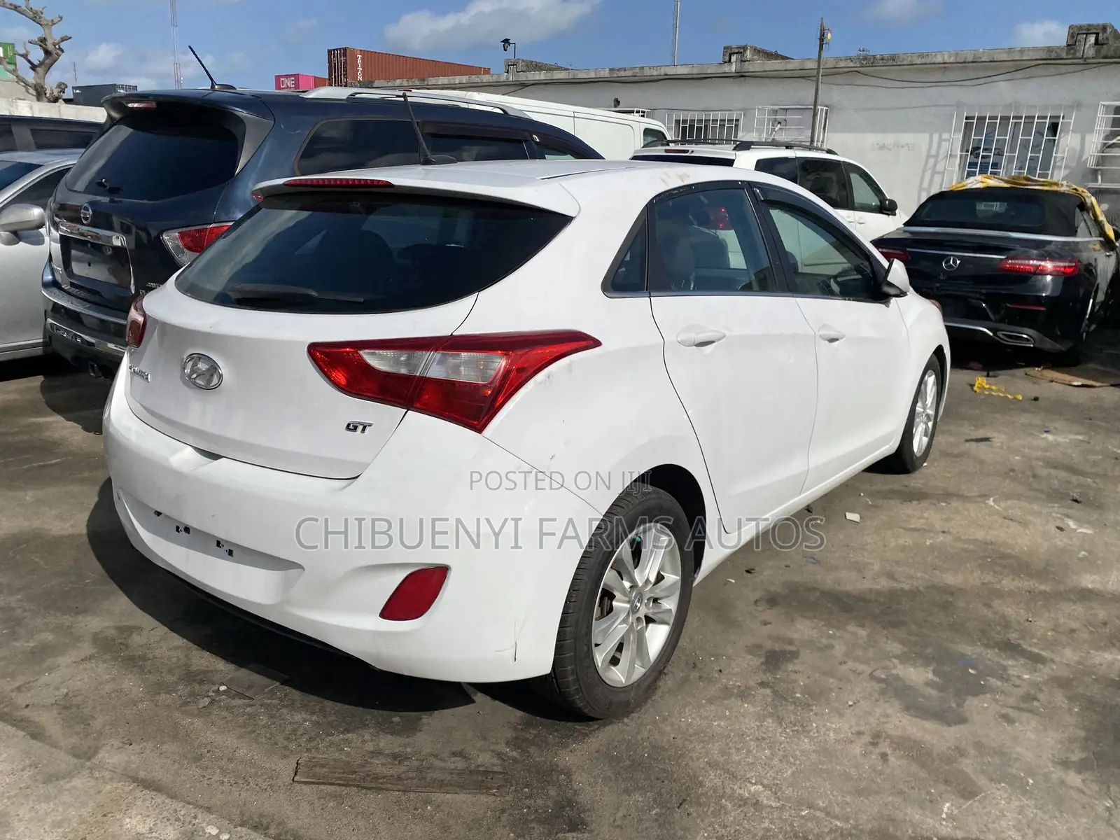 Hyundai Elantra 2016 White