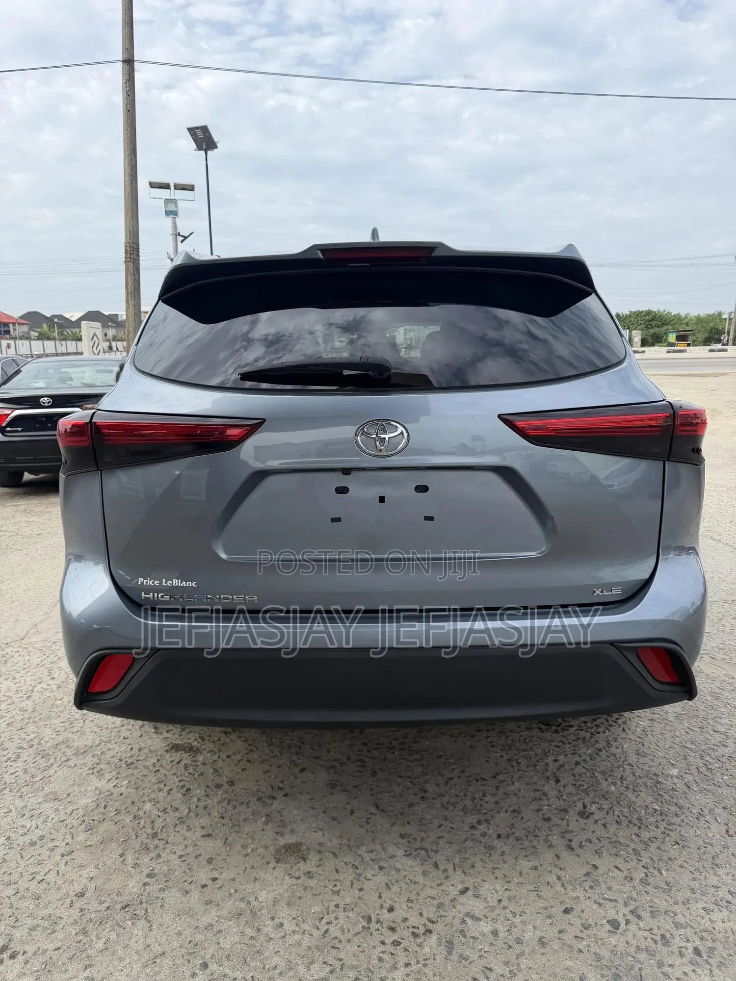 Toyota Highlander XLE 2021 Green
