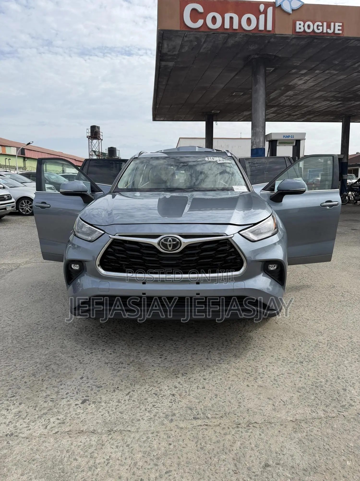 Toyota Highlander XLE 2021 Green