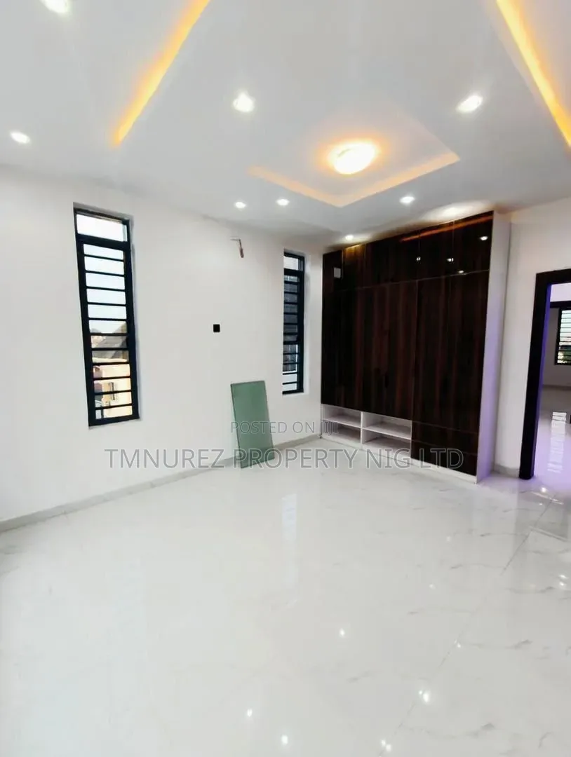 2bdrm Duplex in LSDPC Maryland Estate for sale