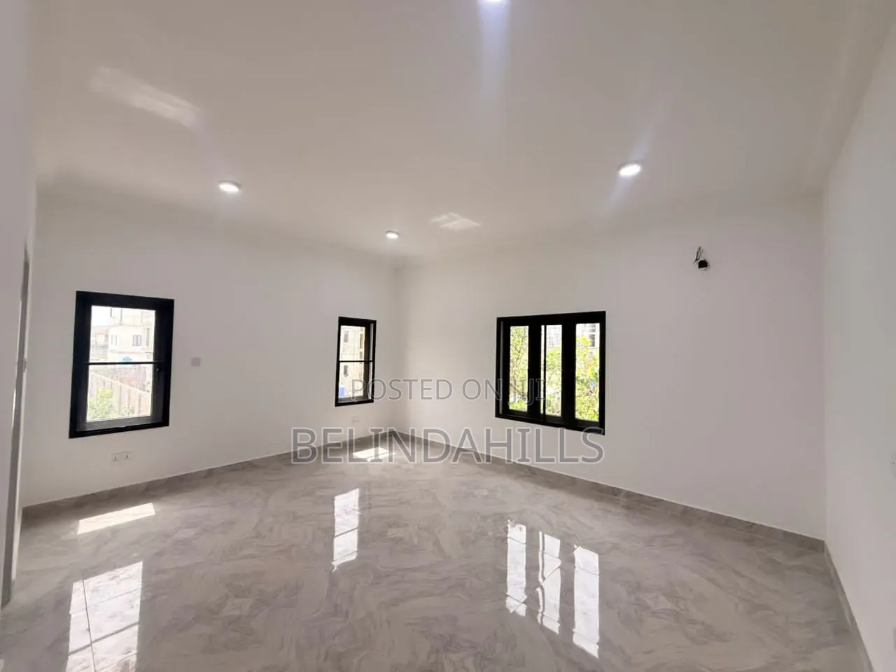 3bdrm Block of Flats in Katampe (Main) for sale