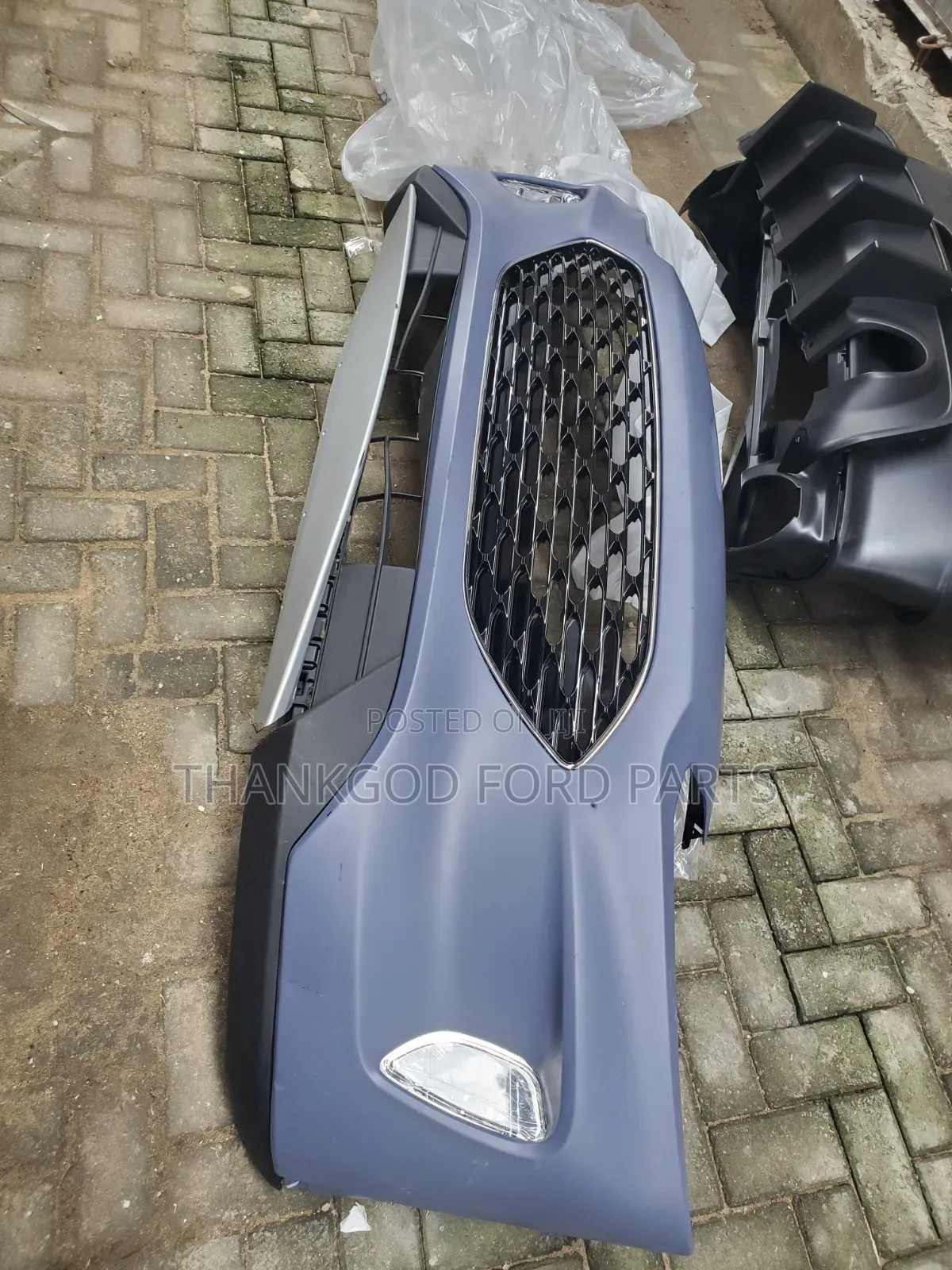 Escape 2020 Bumper