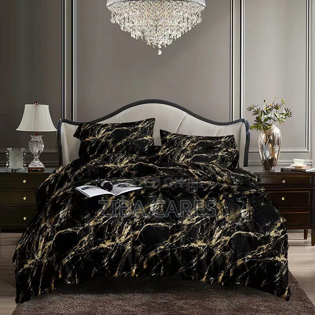 Floral Bedding Set With Duvet and Pillowcases 4x6
