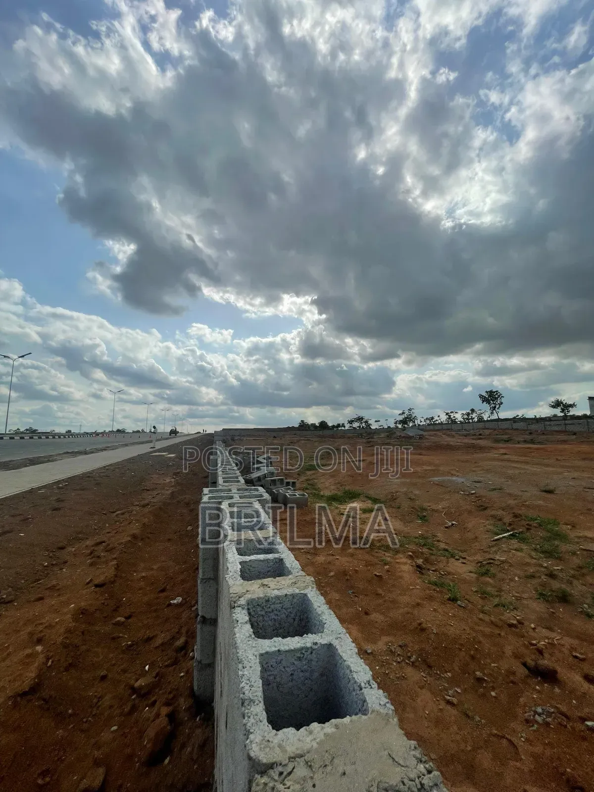 6000sqm Land in Lifecamp for Sale