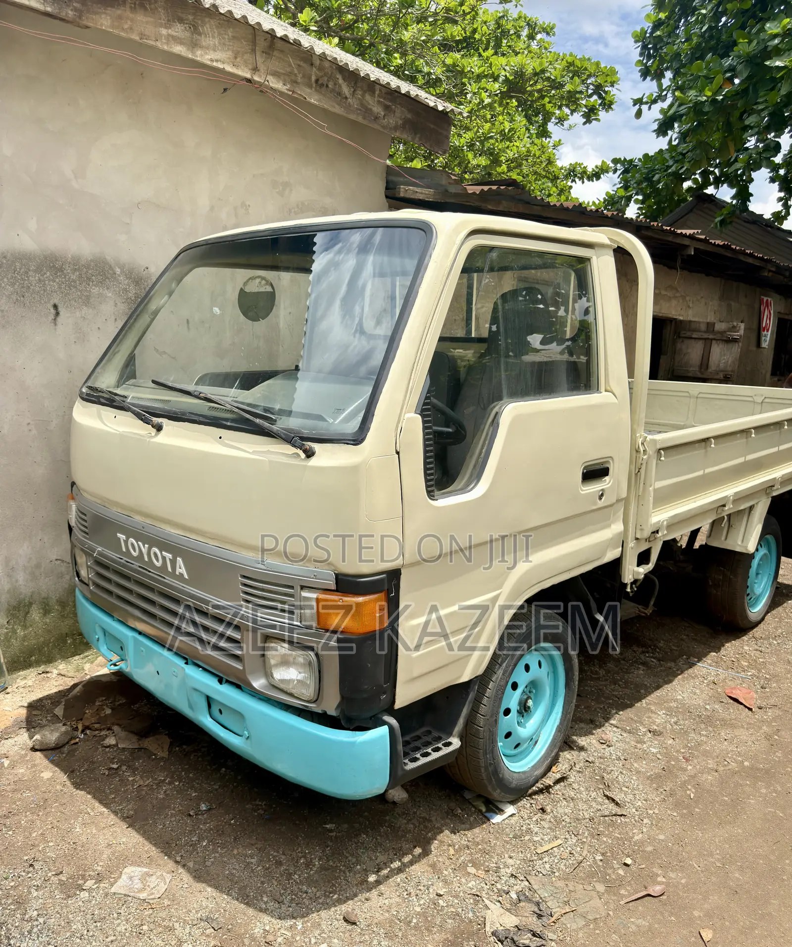 Toyota Dyna 100 Old Model 1998