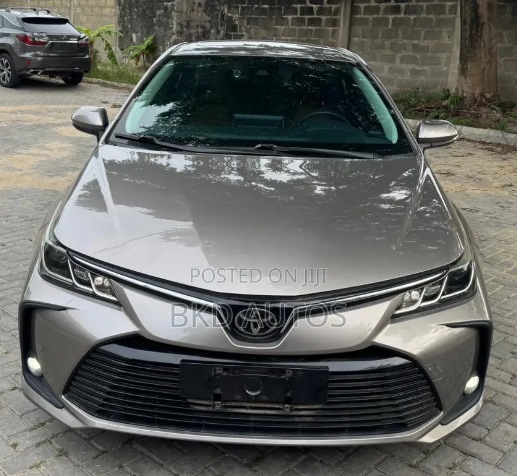 Toyota Corolla 2021 Gray