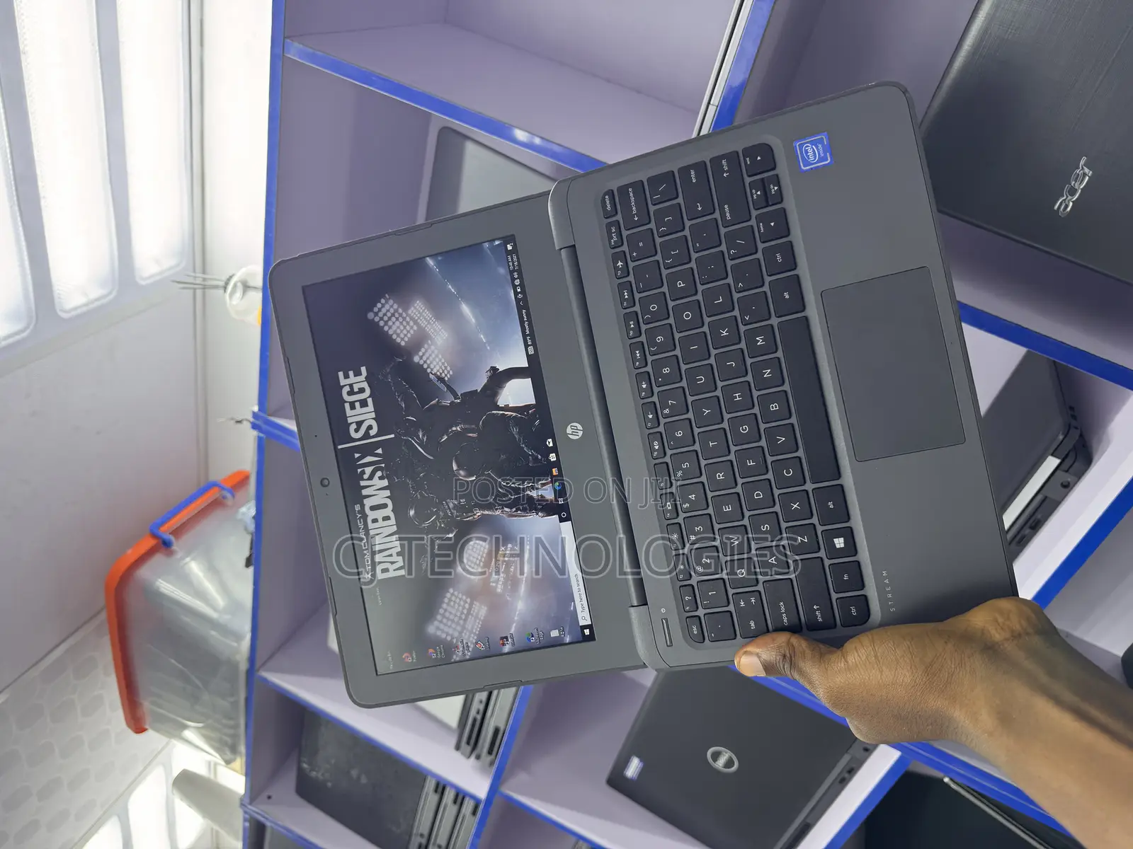 Laptop HP Stream 11 Pro G4 EE 4GB Intel Celeron SSD 60GB