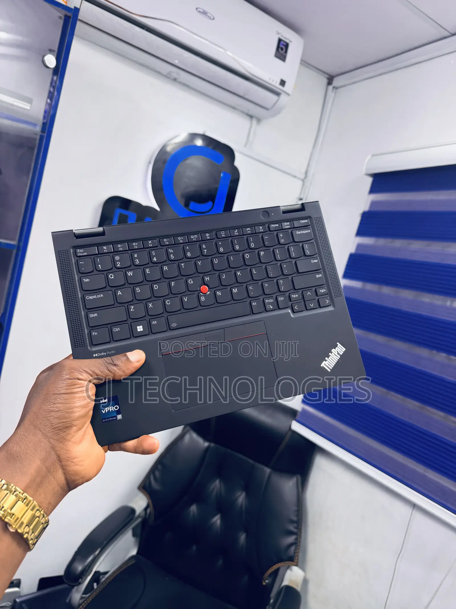 Laptop Lenovo ThinkPad X13 Gen 4 16GB Intel Core i7 SSD 512GB