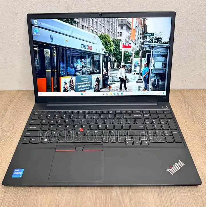 Laptop Lenovo ThinkPad E15 8GB Intel Core i5 SSD 256GB