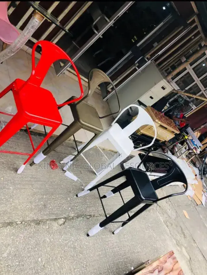 Iron 4 Leg Bar Stools