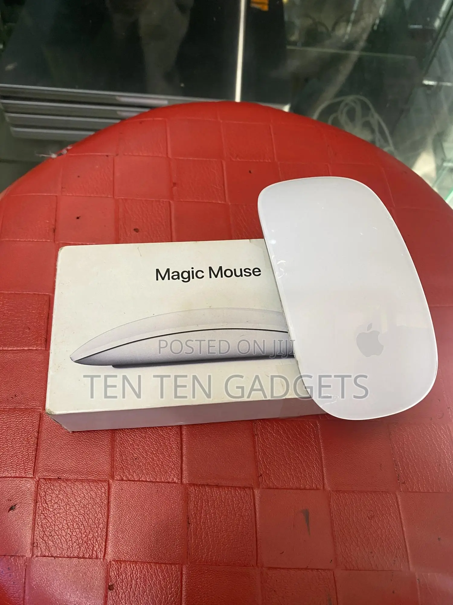 Magic Mouse 2