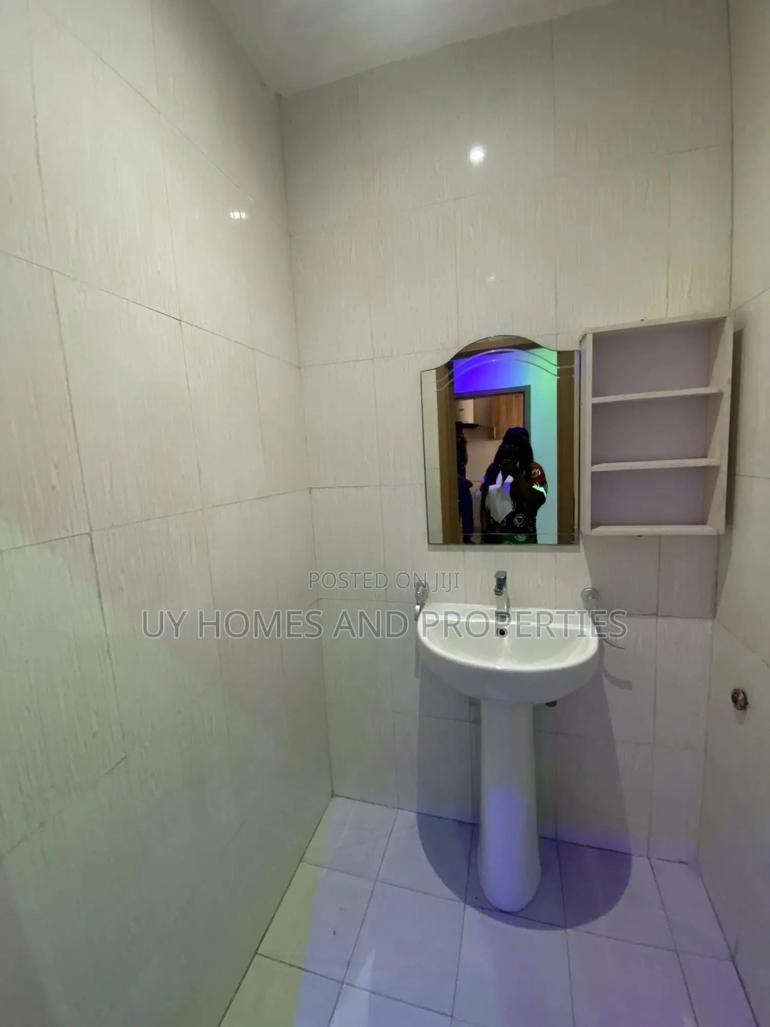 3bdrm Apartment in Rivtaf Golf Estate, Trans Amadi for sale