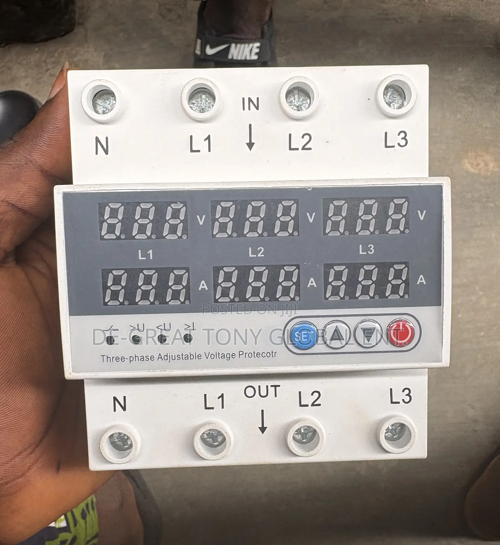 Voltage Protector 100a