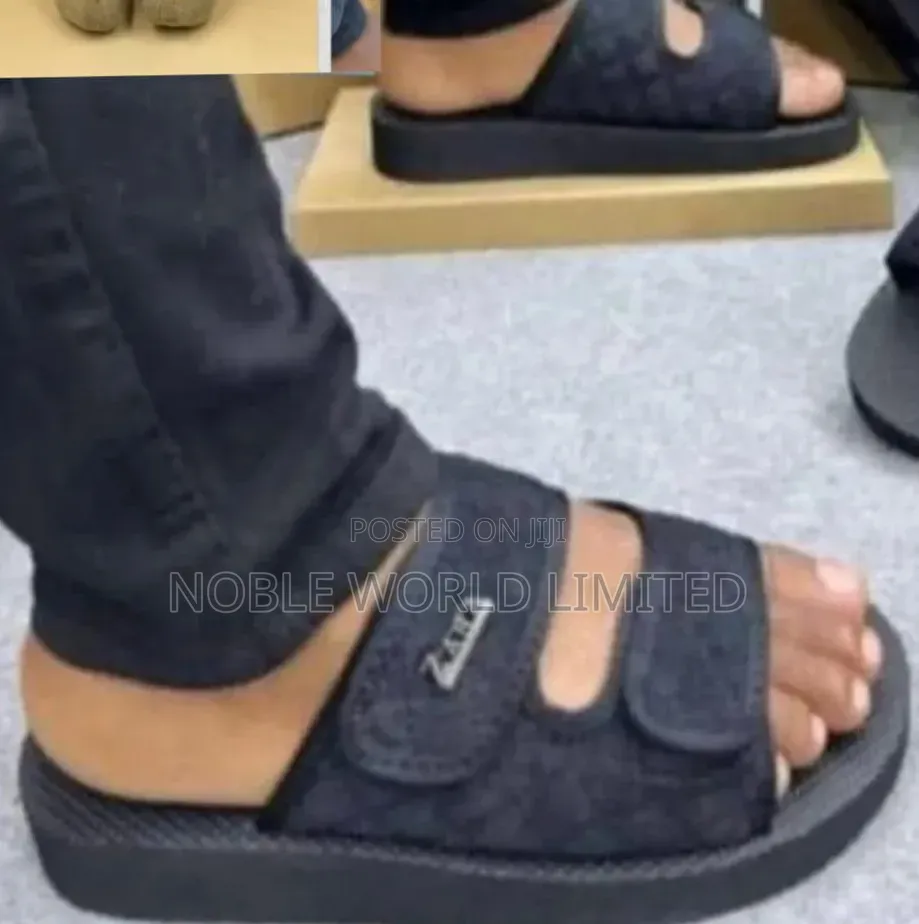 Zara Black/Brown Slides NGN 6f