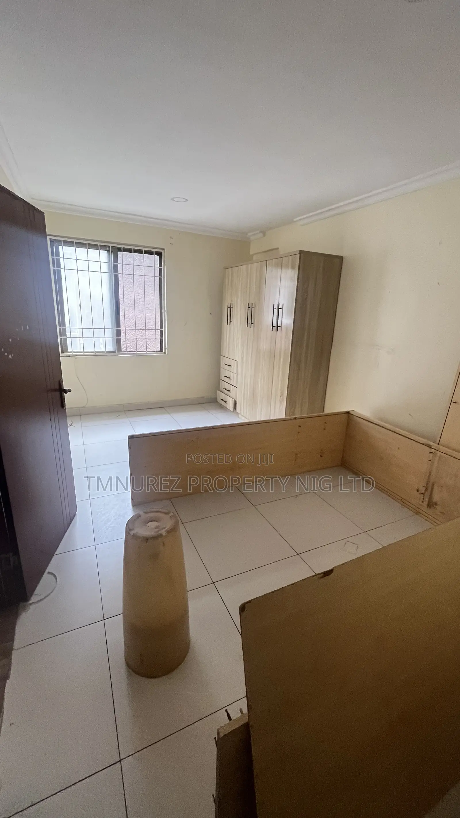 1bdrm Apartment in Inside A Mini Court, Ikate for rent