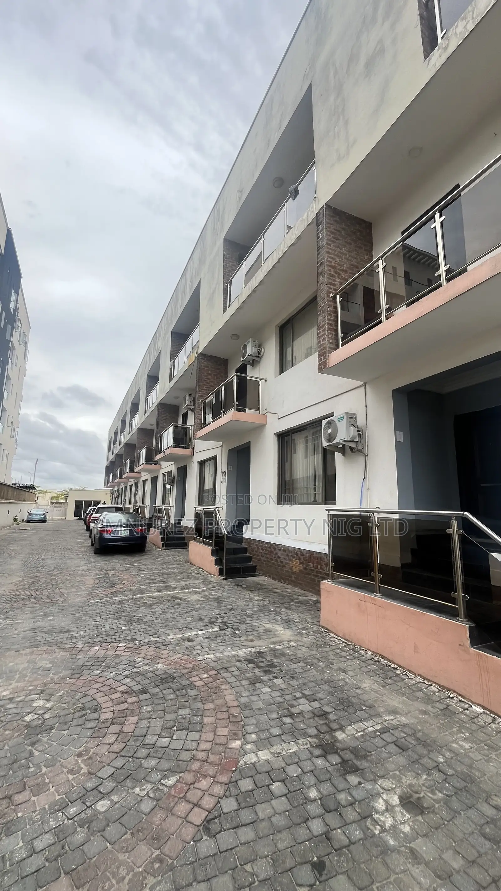 1bdrm Apartment in Inside A Mini Court, Ikate for rent