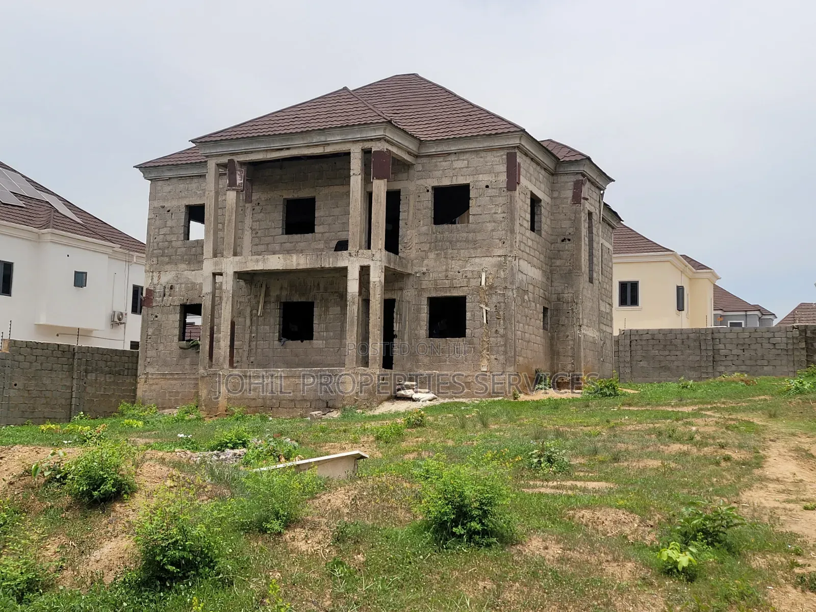 4bdrm Duplex in Naf Valley Estate for sale
