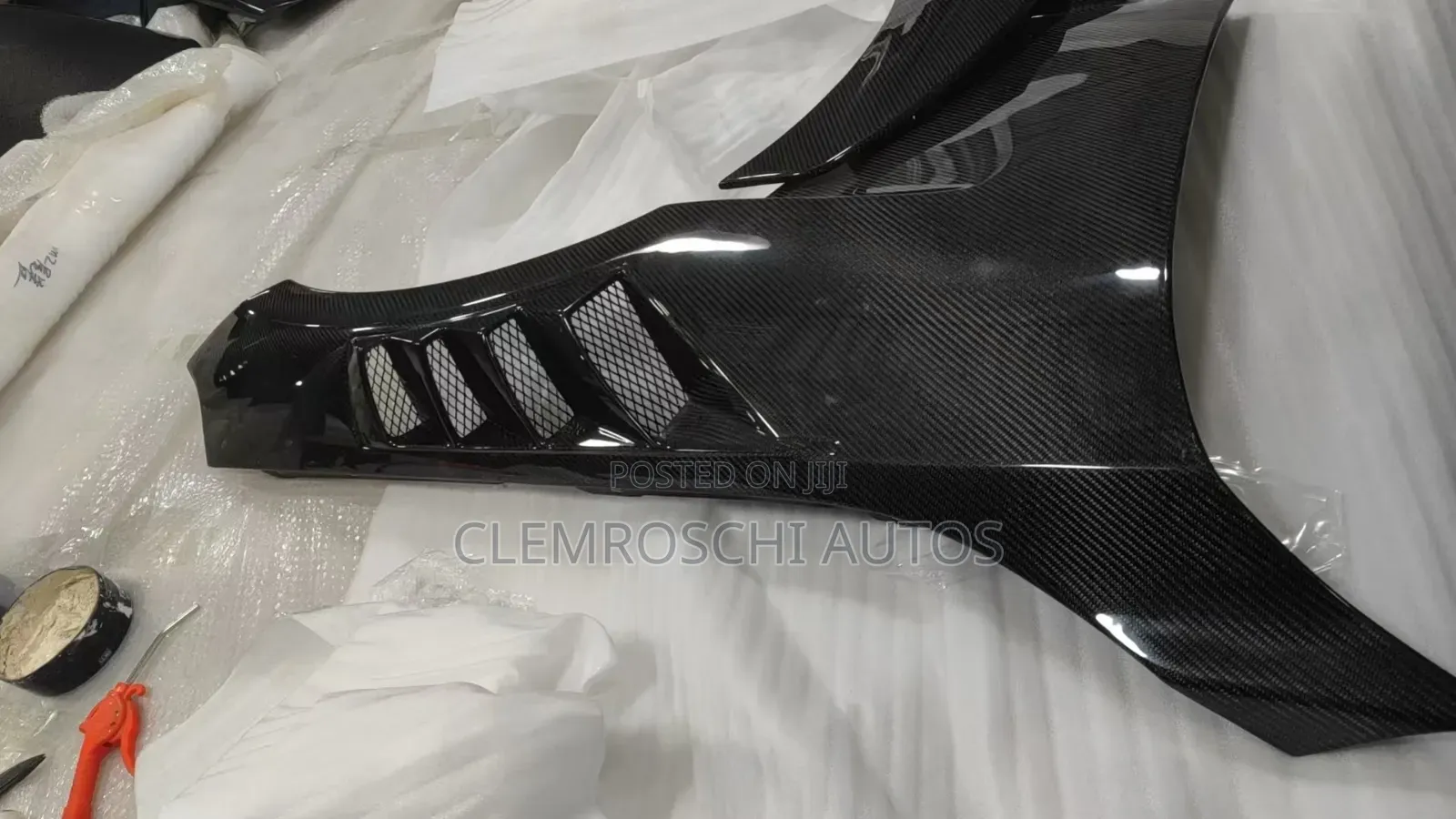 High Quality Certified Carbon Fiber Vent Spot Fender BMW G87 2023/2025