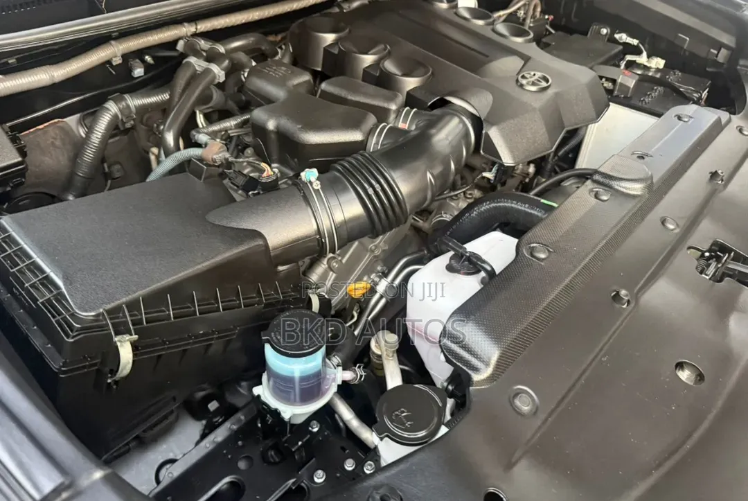 New Toyota Land Cruiser 2024 Black