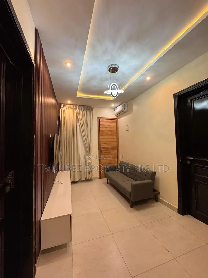 4bdrm Duplex in Off Ikeja for sale