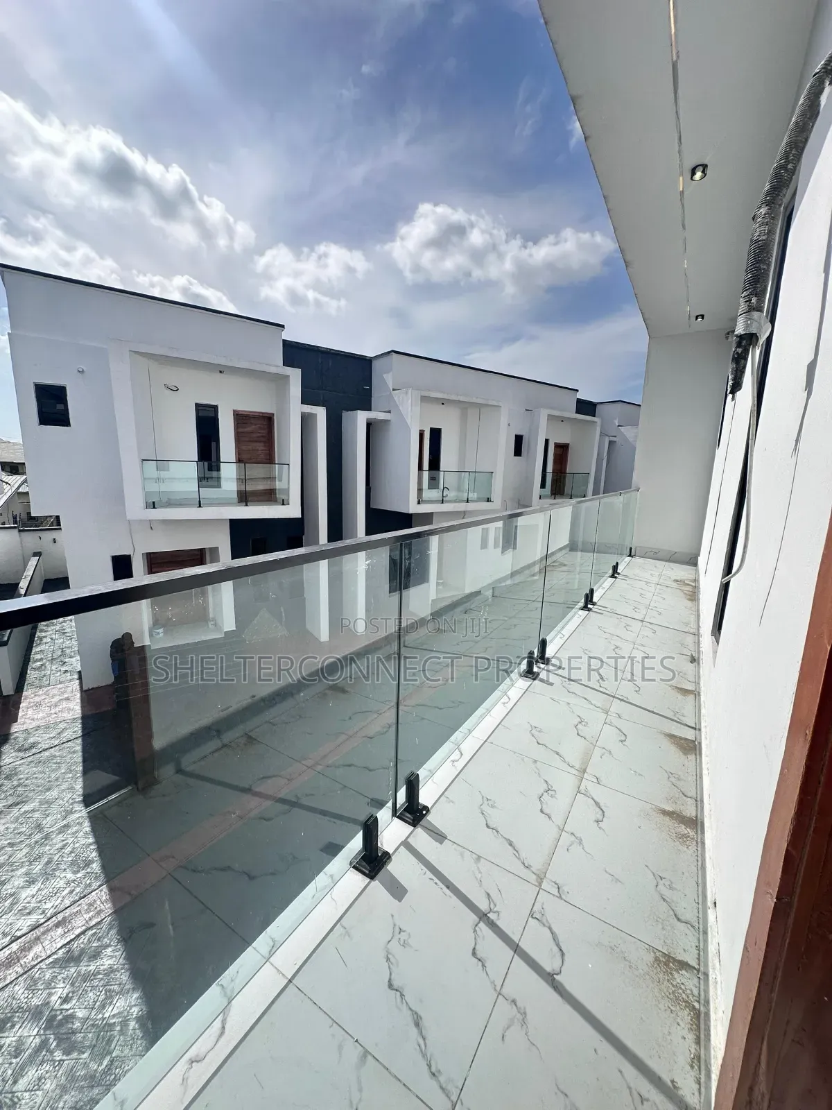 4bdrm Duplex in Ado / Ajah for sale