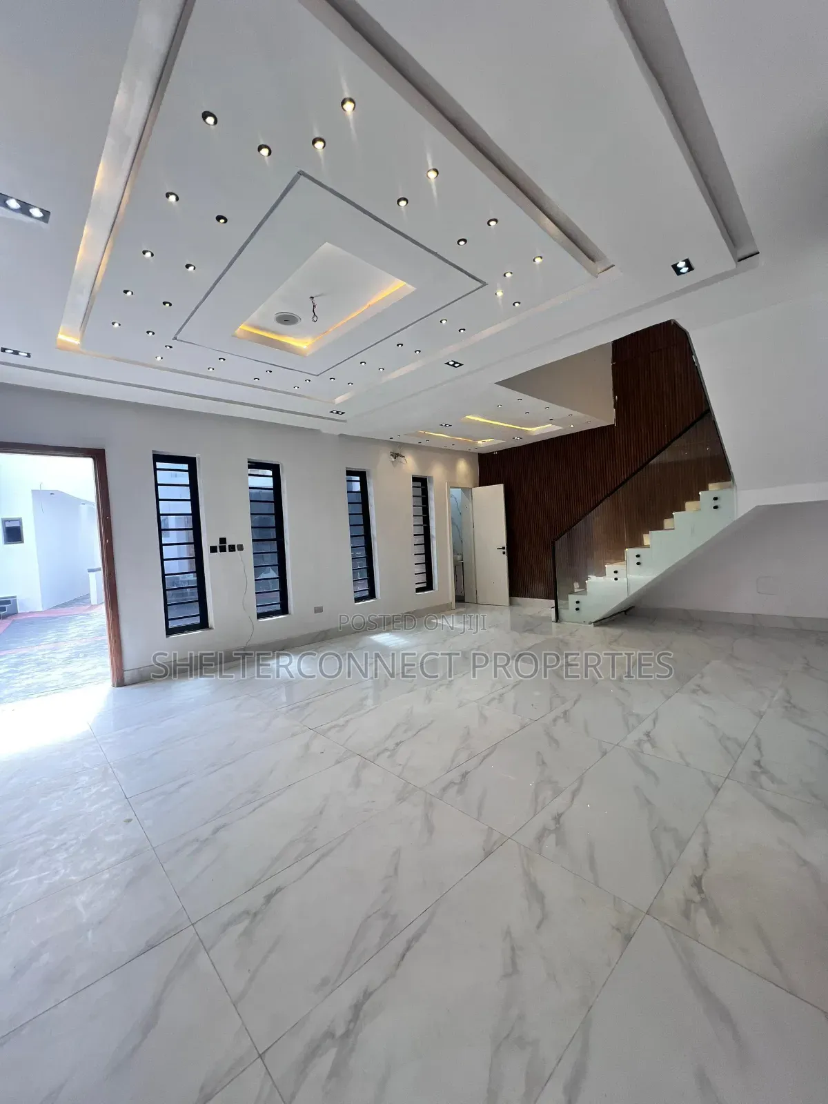 4bdrm Duplex in Ado / Ajah for sale