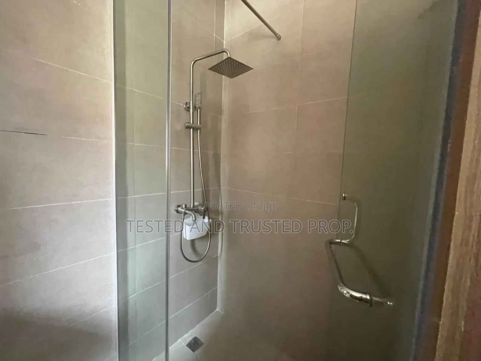 Furnished 2bdrm Apartment in Salem, Ikate for rent