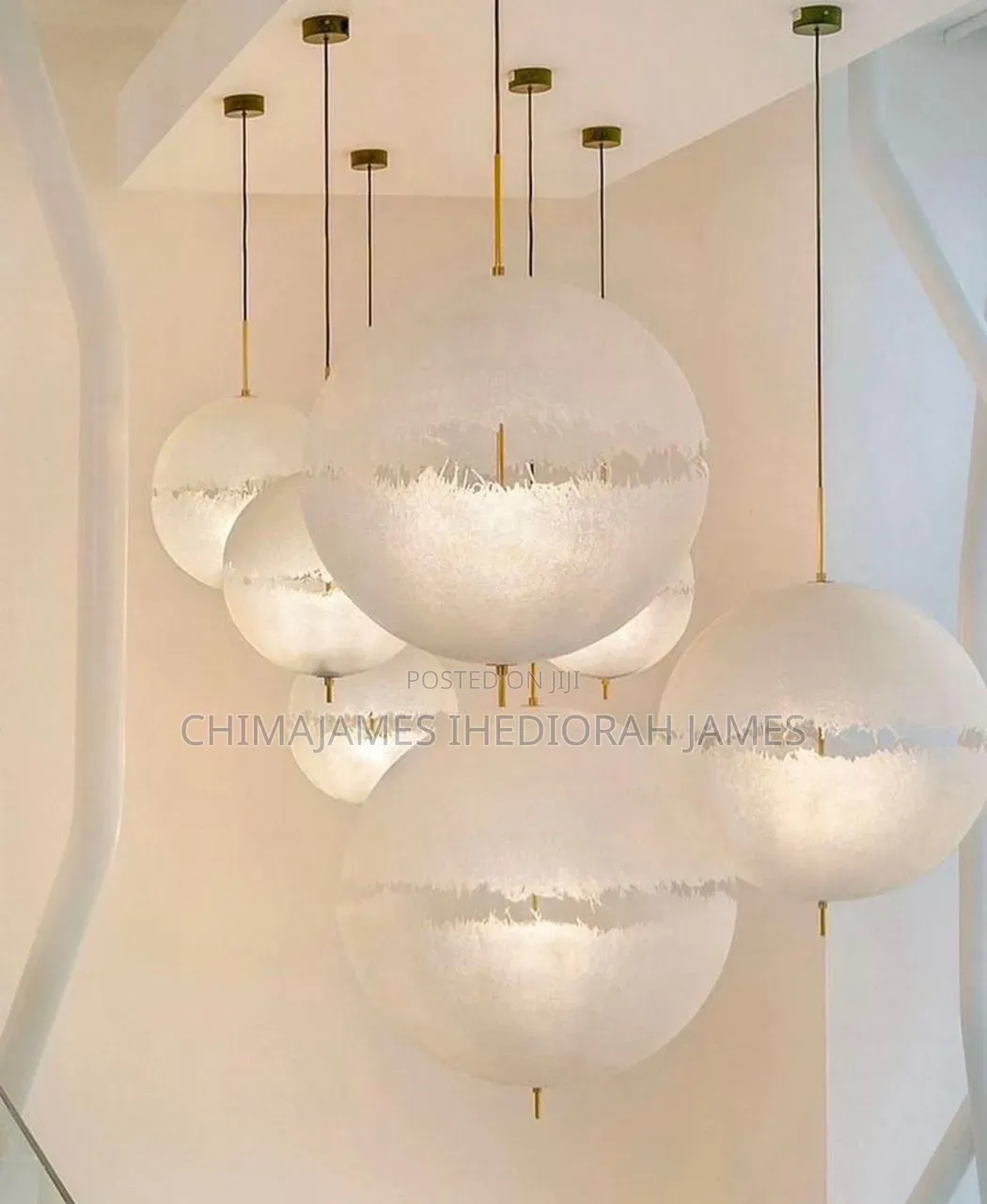 Italian Stylish Thriller Moon Led Pendant Lights Circlar Round Shaped