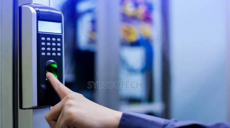 Sylvootech Installation of Biometric Lock