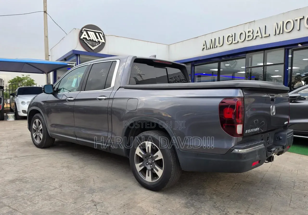 Honda Ridgeline 2018 Gray