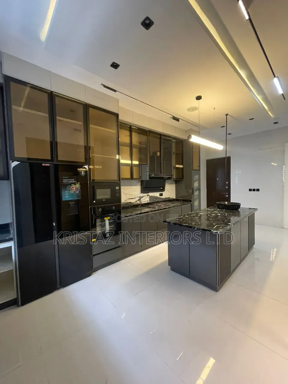 5bdrm Duplex in Ikate for sale