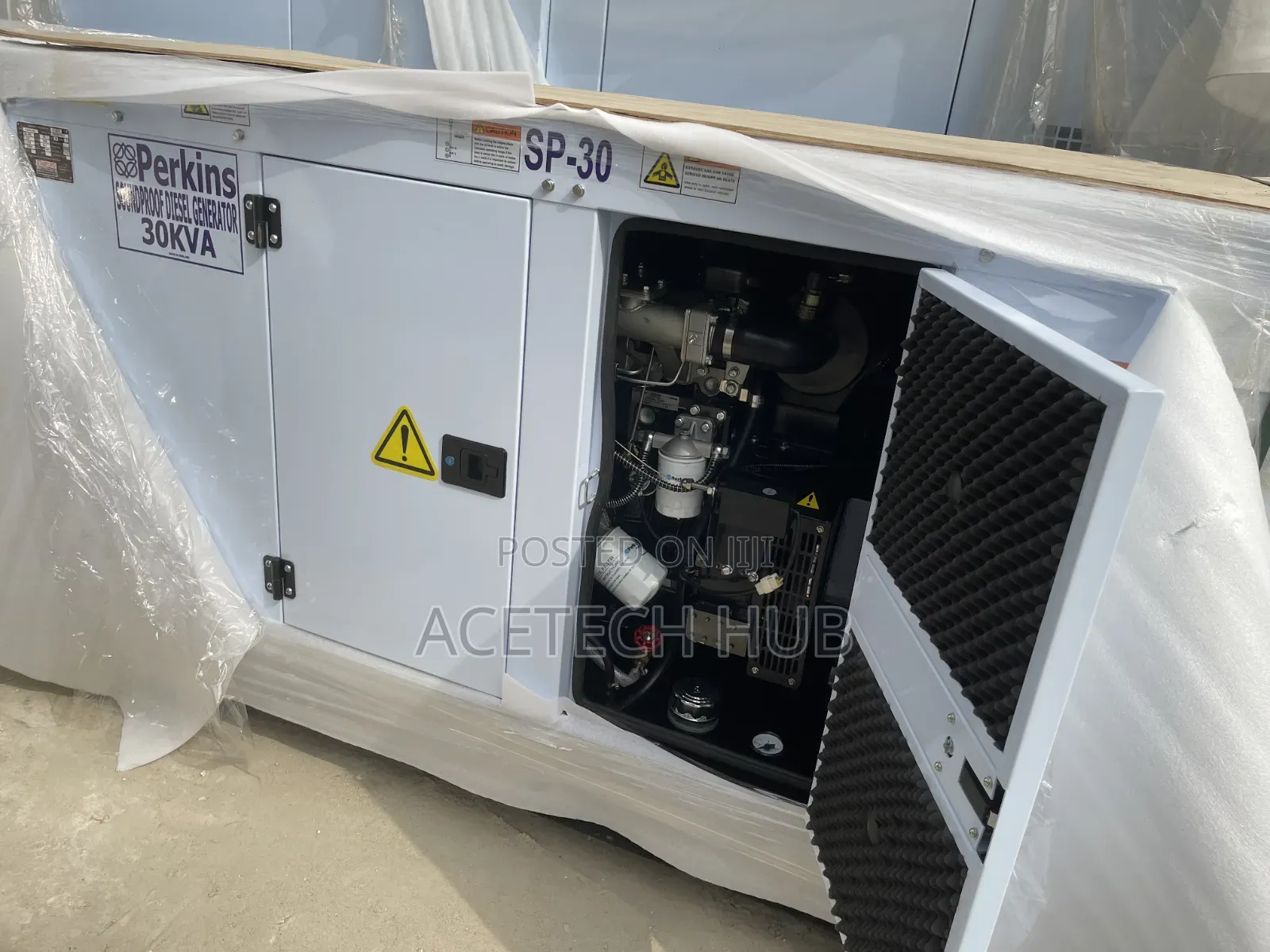 Perkins 30kva Soundproof Diesel Generator – Super Clean