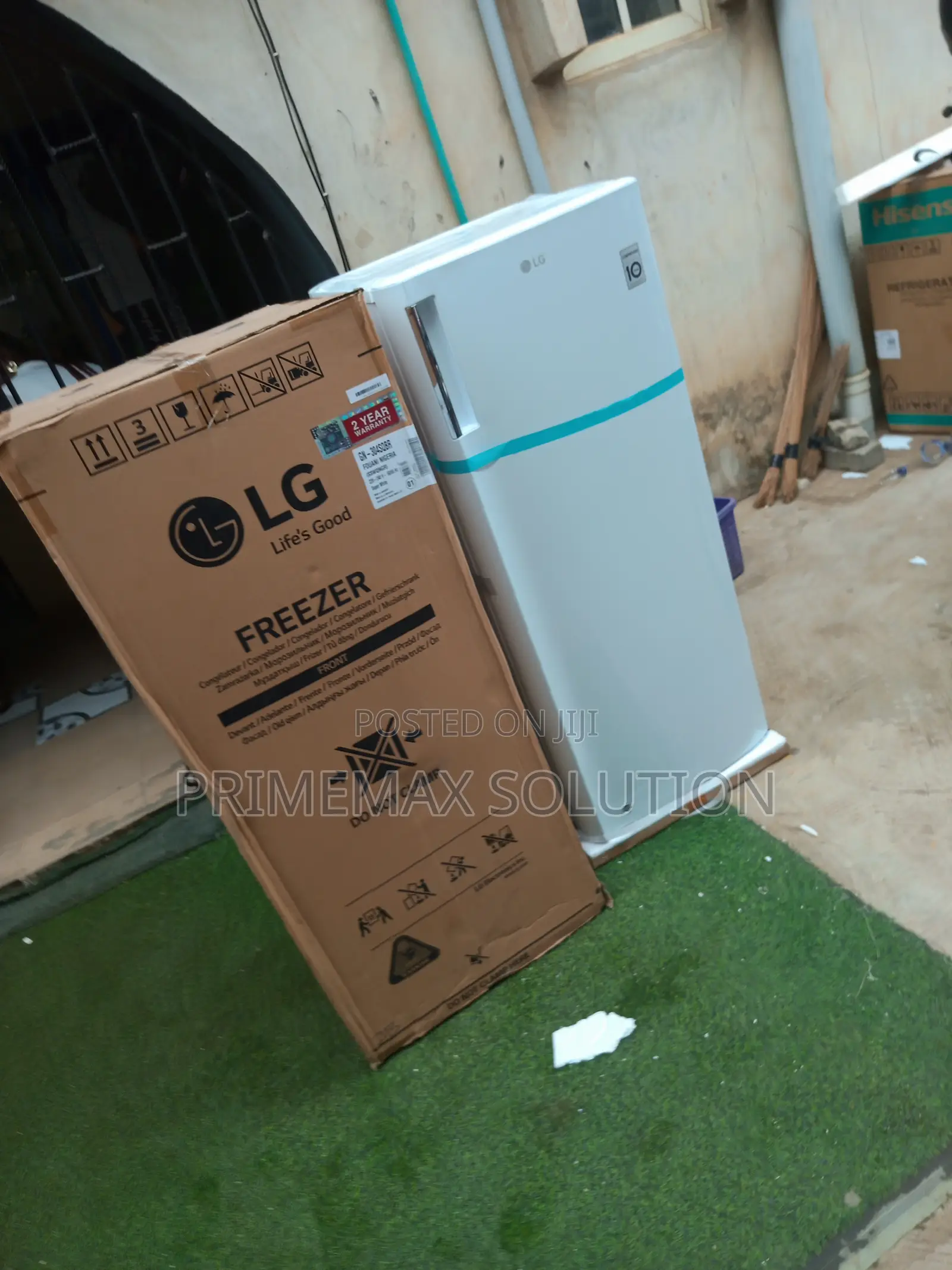 Lg Gn-304sqbr 165l Upright Freezer With Tempered Glass Shelves