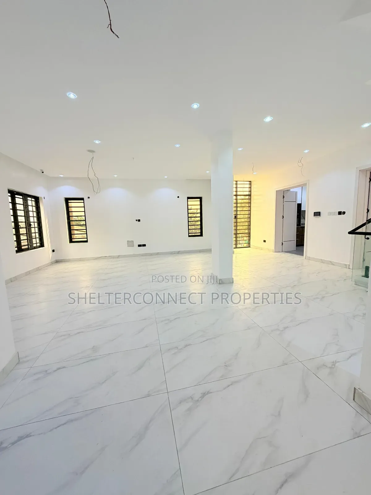 5bdrm Duplex in Omole Phase 1 for sale