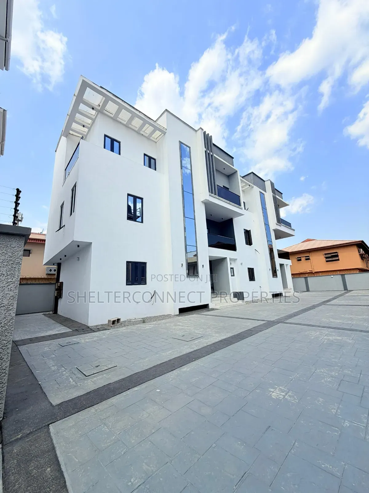 4bdrm Duplex in GRA Phase 1 for sale