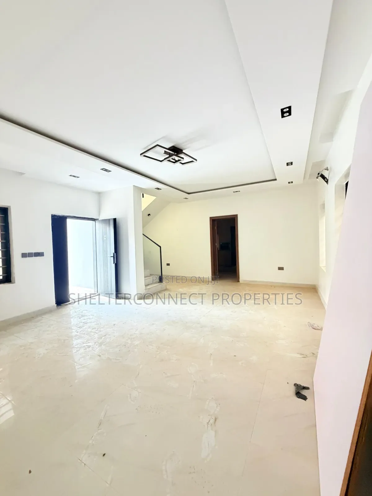4bdrm Duplex in GRA Phase 1 for sale