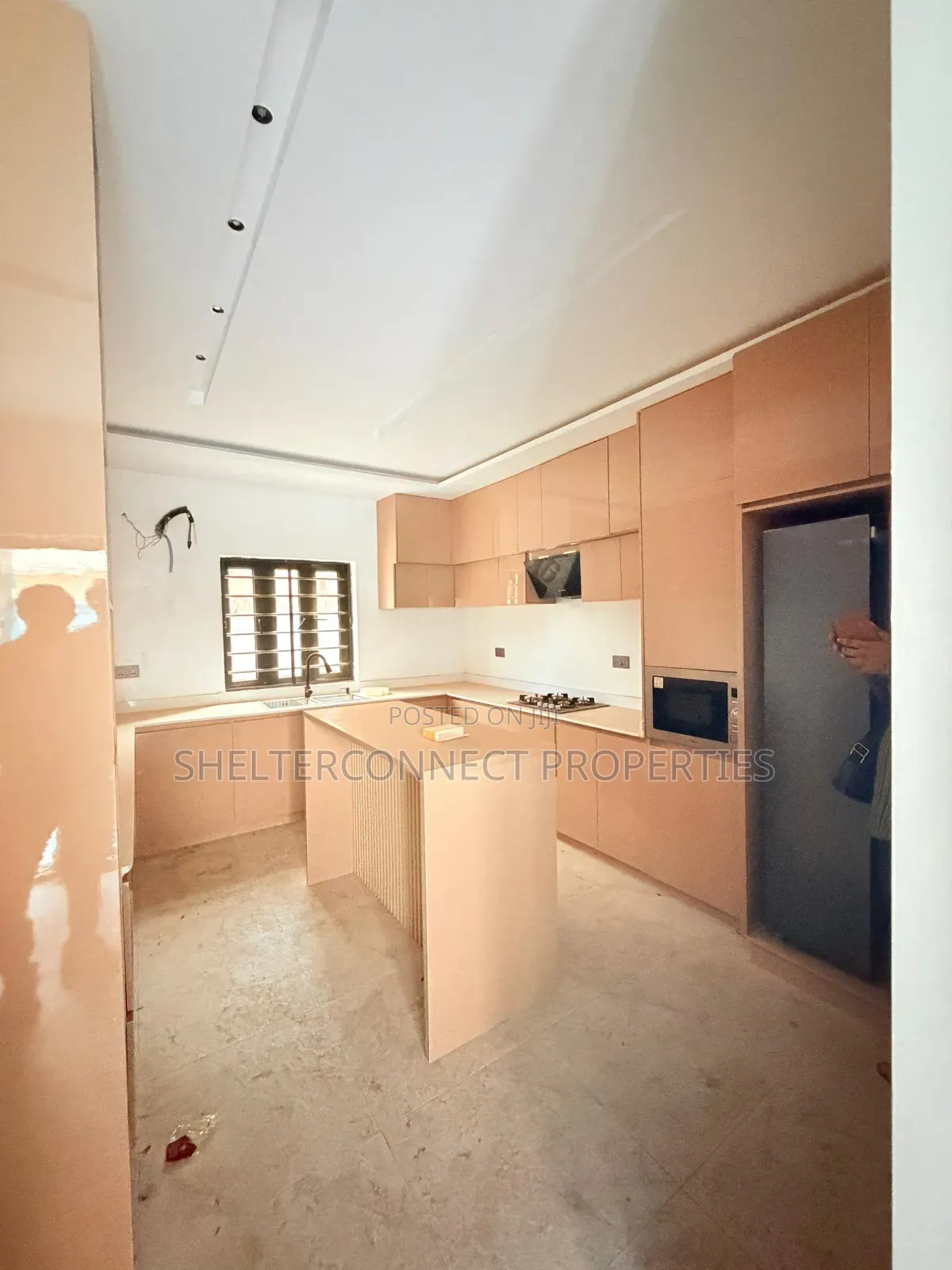 4bdrm Duplex in GRA Phase 1 for sale
